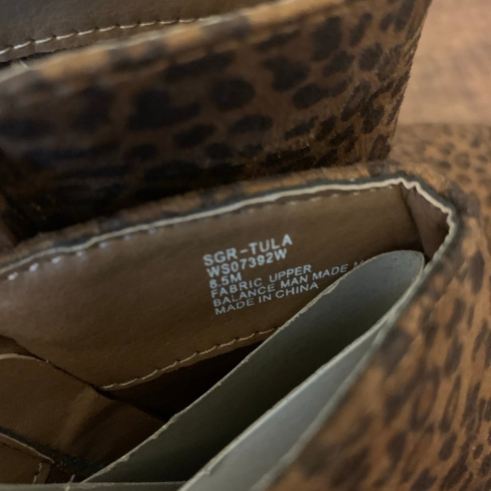 Women’s cheetah booties - Picture 9 of 12